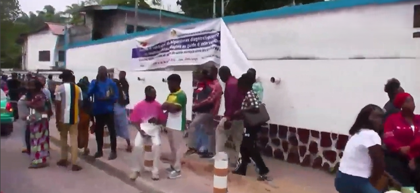 Chaos à la Direction Générale de la Fonction Publique : Des centaines de Congolais en quête d’emploi face à l’incompréhension