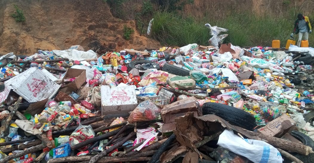 5 tonnes de produits impropres incinérés à Brazzaville : la répression des fraudes en action
